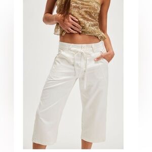 Free People Colbie Crop Pants. Size 14. MSRP$98